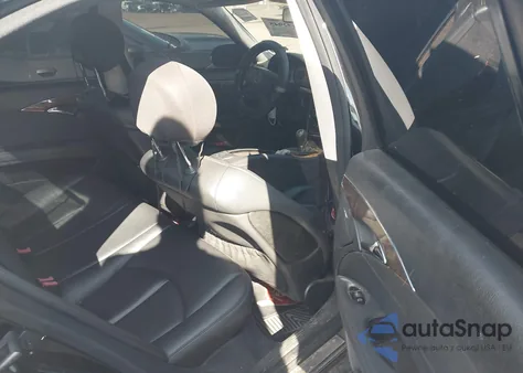 2007 Mercedes-Benz E 350 4Matic z USA, uszkodzony, nr VIN WDBUF87X57B156226